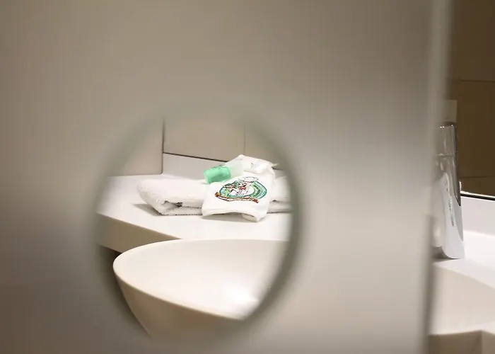 贝姆瑞德维特酒店 3*